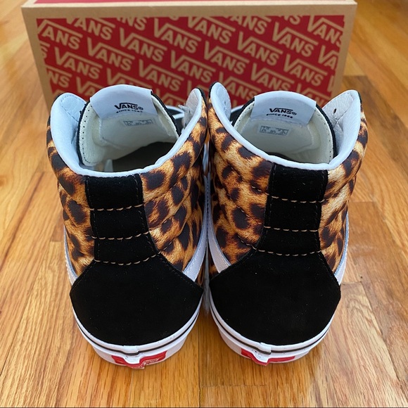 Vans Sk8-Hi Leopard Print Women’s Sneakers - Picture 5 of 6